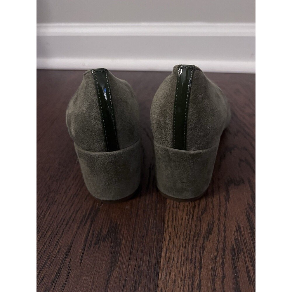 NWOT Margaux The Heel Olive Green Suede Low Pumps Size 37.5 Wide - Picture 4 of 11
